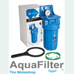 10" Big Blue® Filter Housing for cold water. Complete with bracket, wrench and gauge with extension.